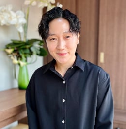 Woojin is Korean head teacher at Modulo